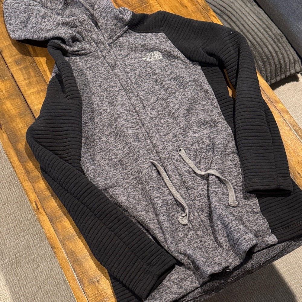 The North Face Women's Gray and Black Hooded Cardigan